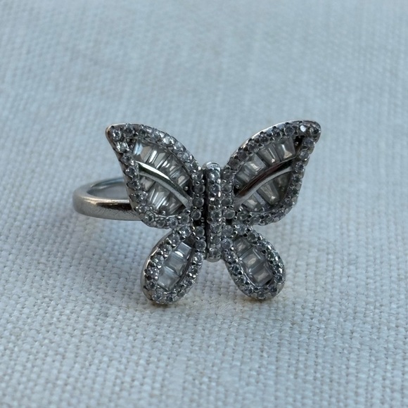 Sterling Silver Sparkling Butterfly Ring - Picture 4 of 6